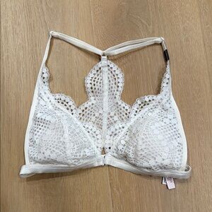 Victoria's Secret White Bra Elegance Intimates